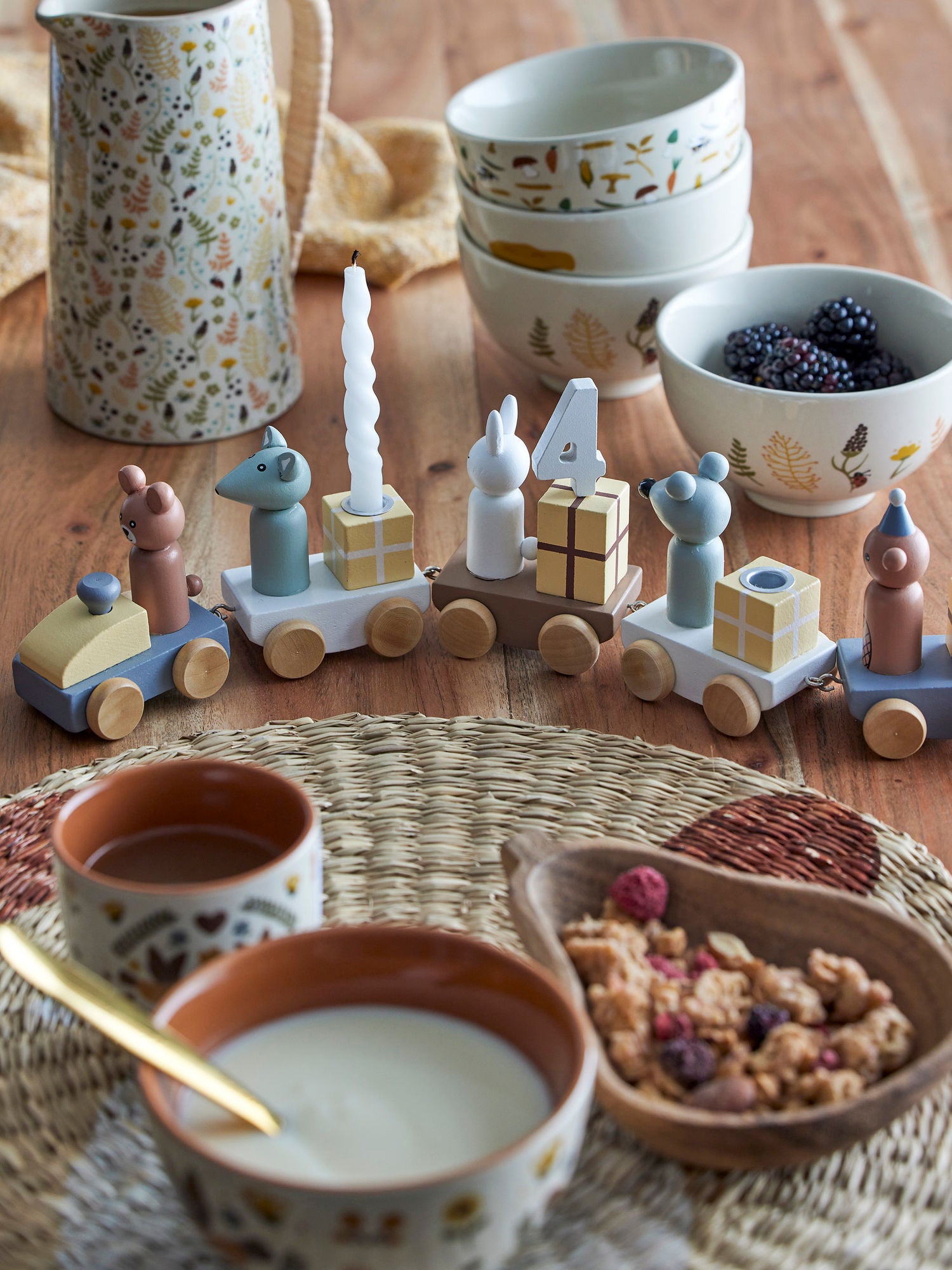 Bloomingville Mini Junaid Geburtstagdekoration, Brown, FSC®100%, MDF