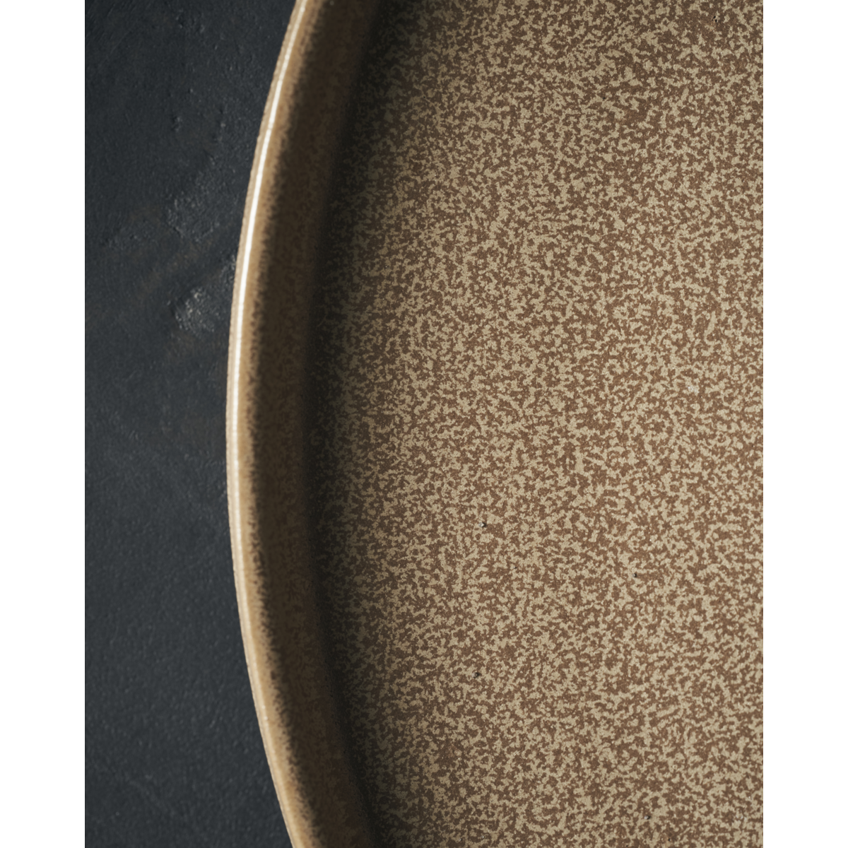 Teller, Hdcara, Kamel H: 2,5 cm, Durchmesser: 27 cm