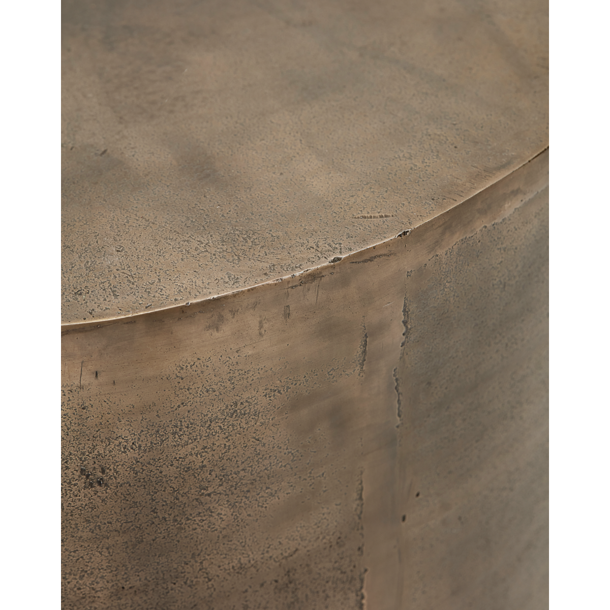 Couchtisch, Hdrota, antike Messing H: 50 cm, Dia: 50 cm