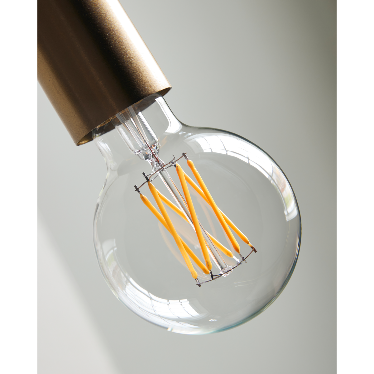 E27 -LED -Birne, Hdglobe, bereit