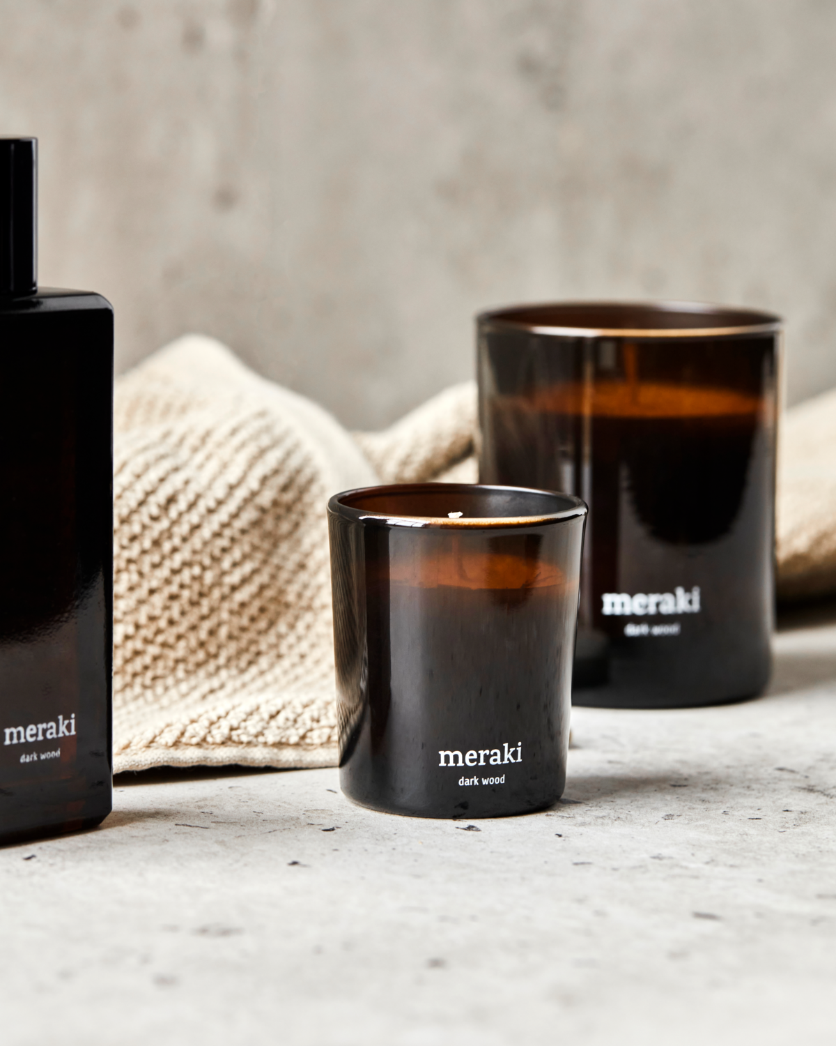 Duftkerze, dunkles Holz, 60 g