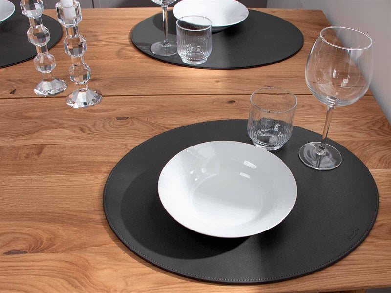Ovale Abdecktücher // schwarze pu - hart