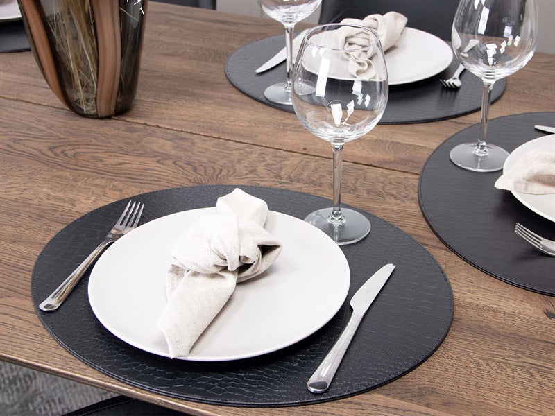 Oval Cover Serviette // schwarzes Schlauchmuster pu - hart