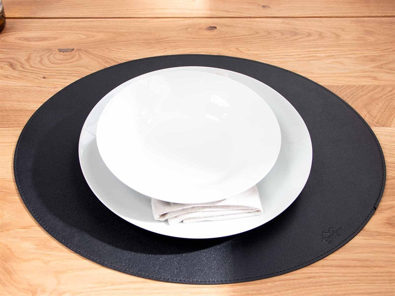 Oval Cover Serviette // schwarz pu - weich