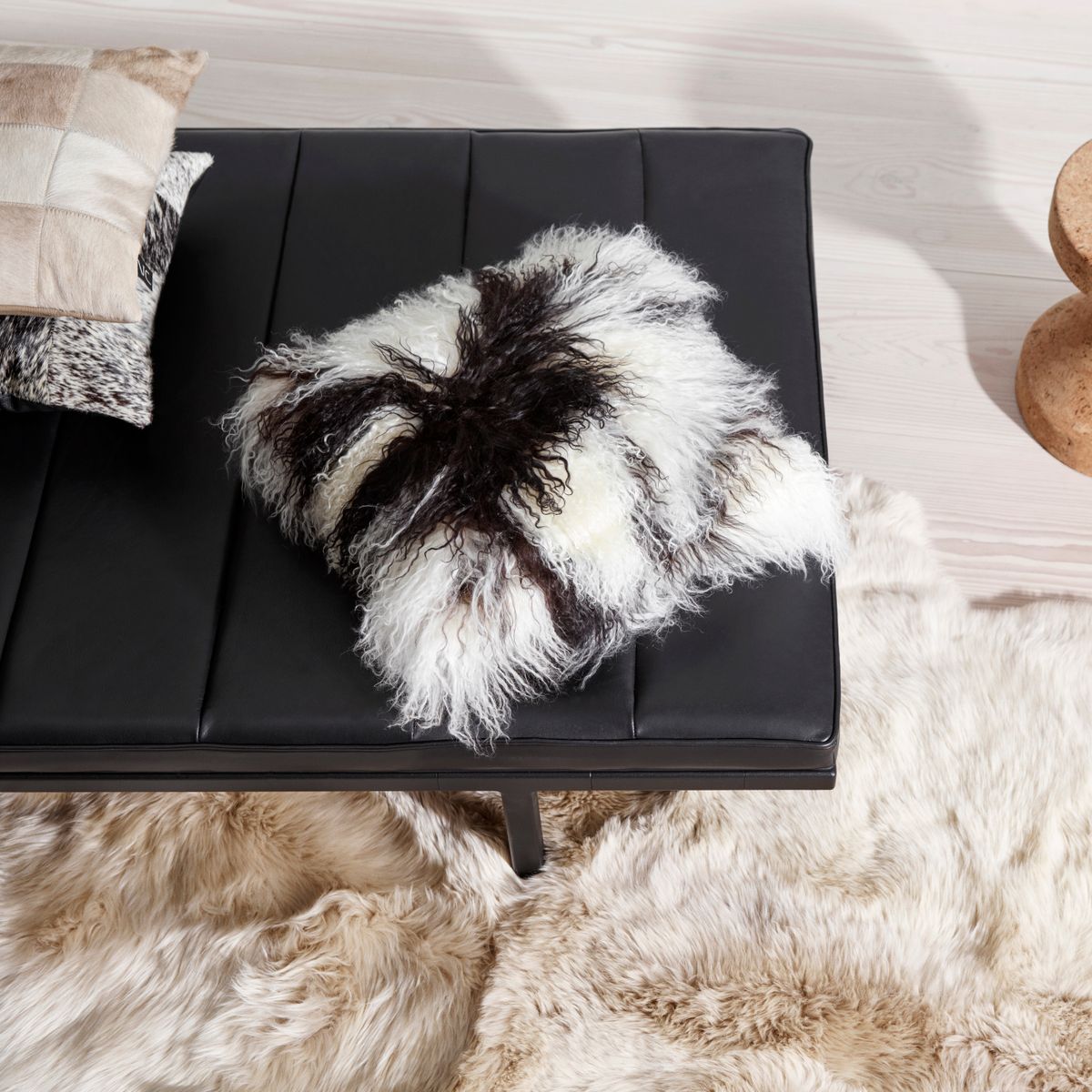 Lammfellkissen | Lockig | Tibet | 28x56cm