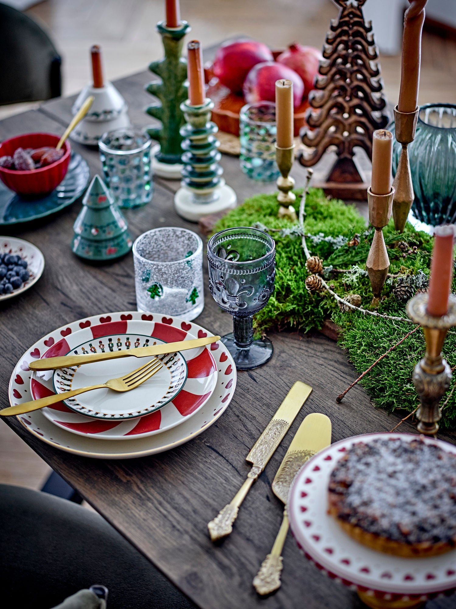 Bloomingville Jolly Cake Dish, rot, Steinzeug