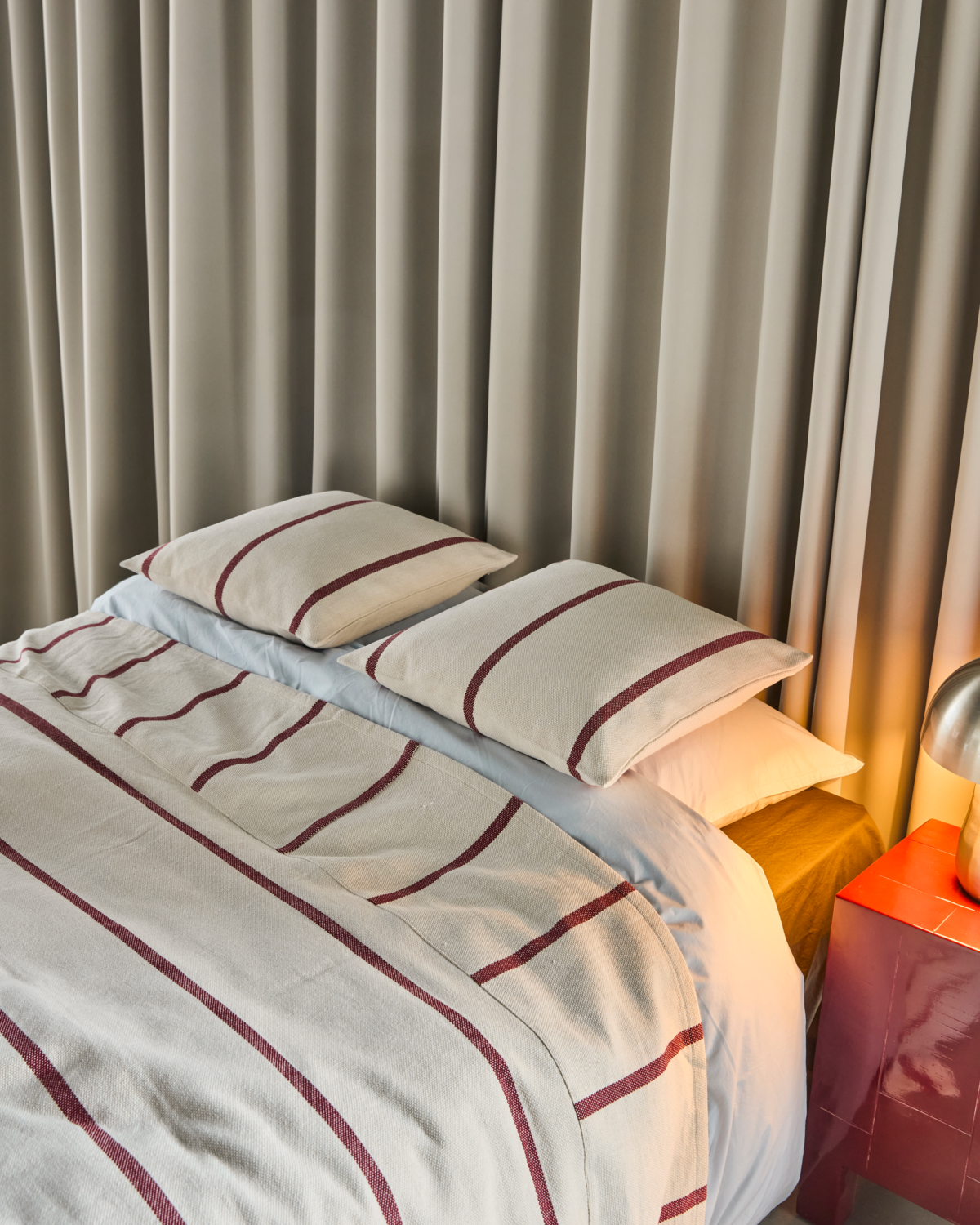 Kissenbezug, HDNula, gebrochenes Weiß; Braun