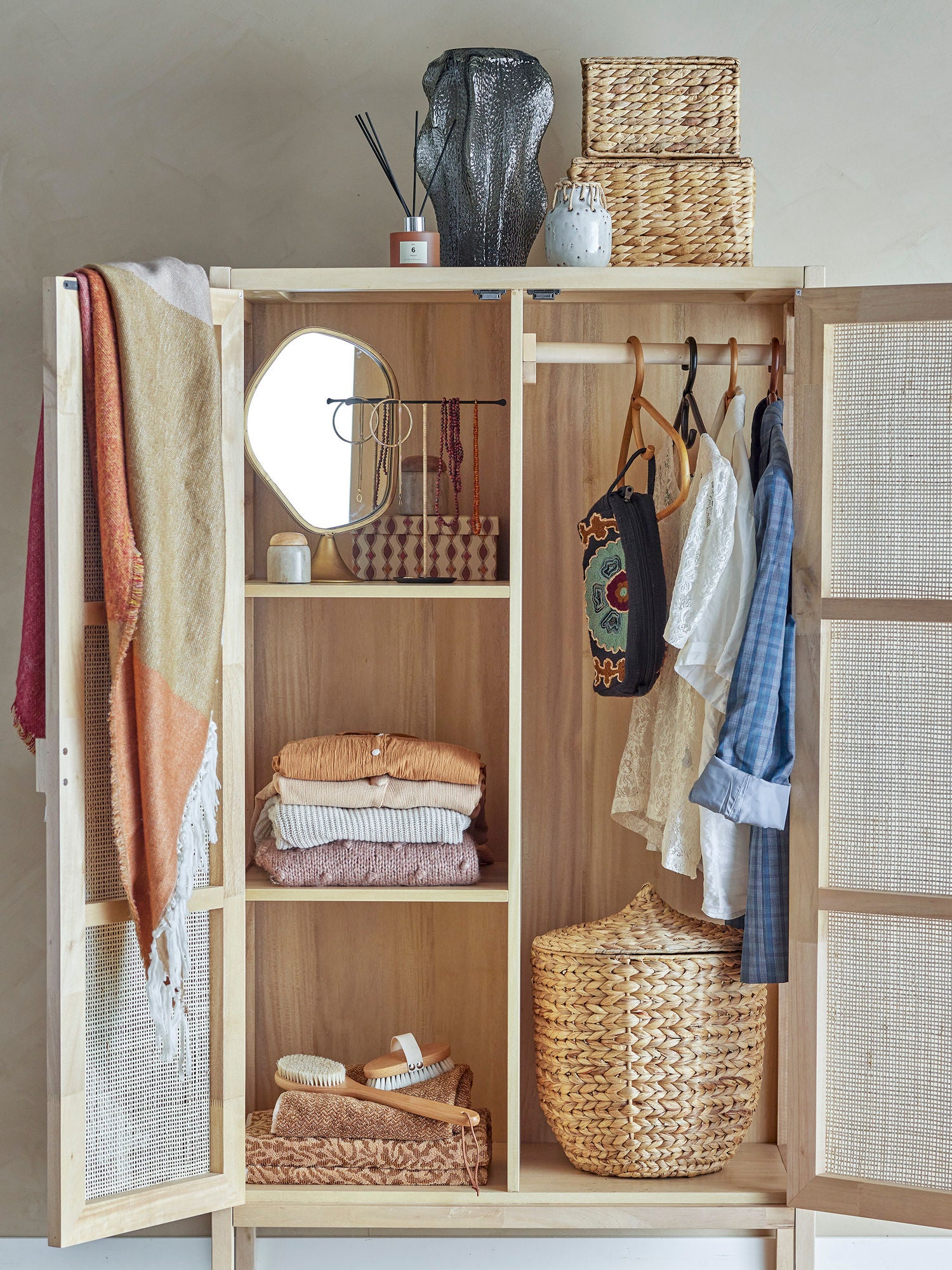 Bloomingville Marikka Kabinett, Natur, FSC® 100%, Kiefer