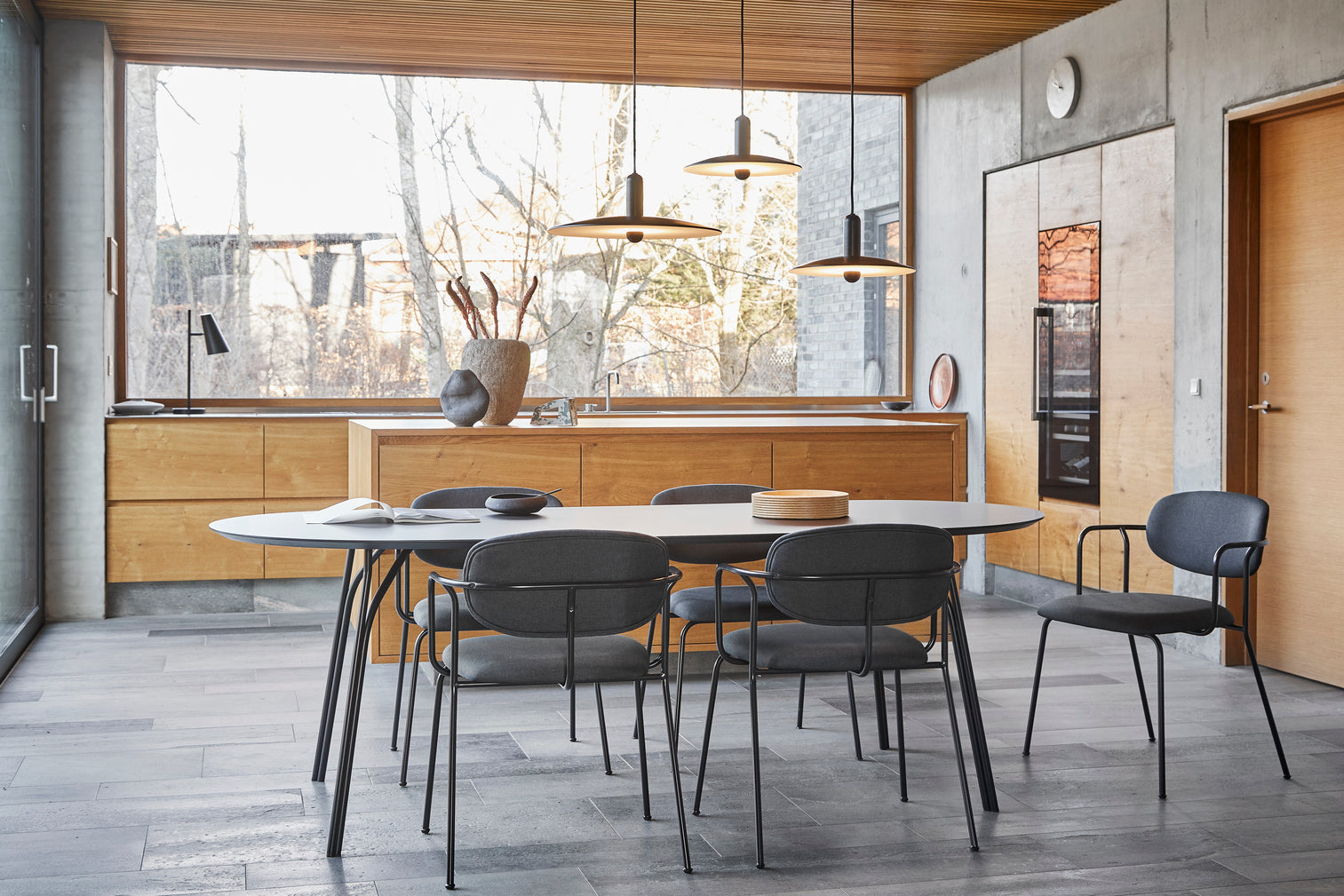 Tree Esstisch (220 cm) – Schwarz/Schwarz