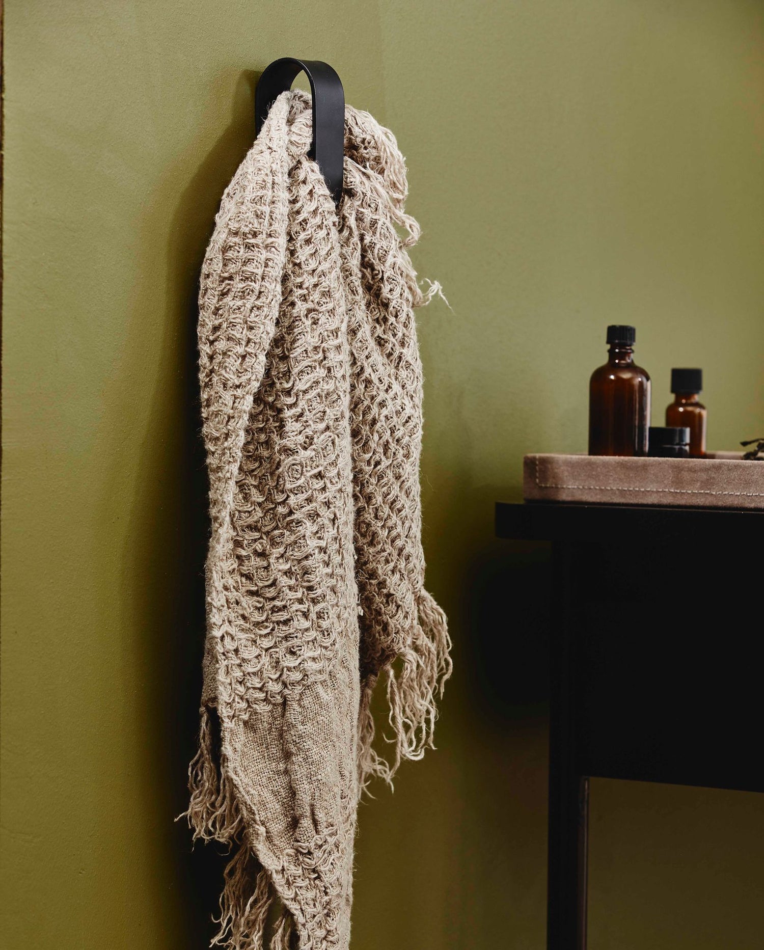 SOTRA -Handtuchhalter in Edelstahl - H10,5 cm - Schwarz