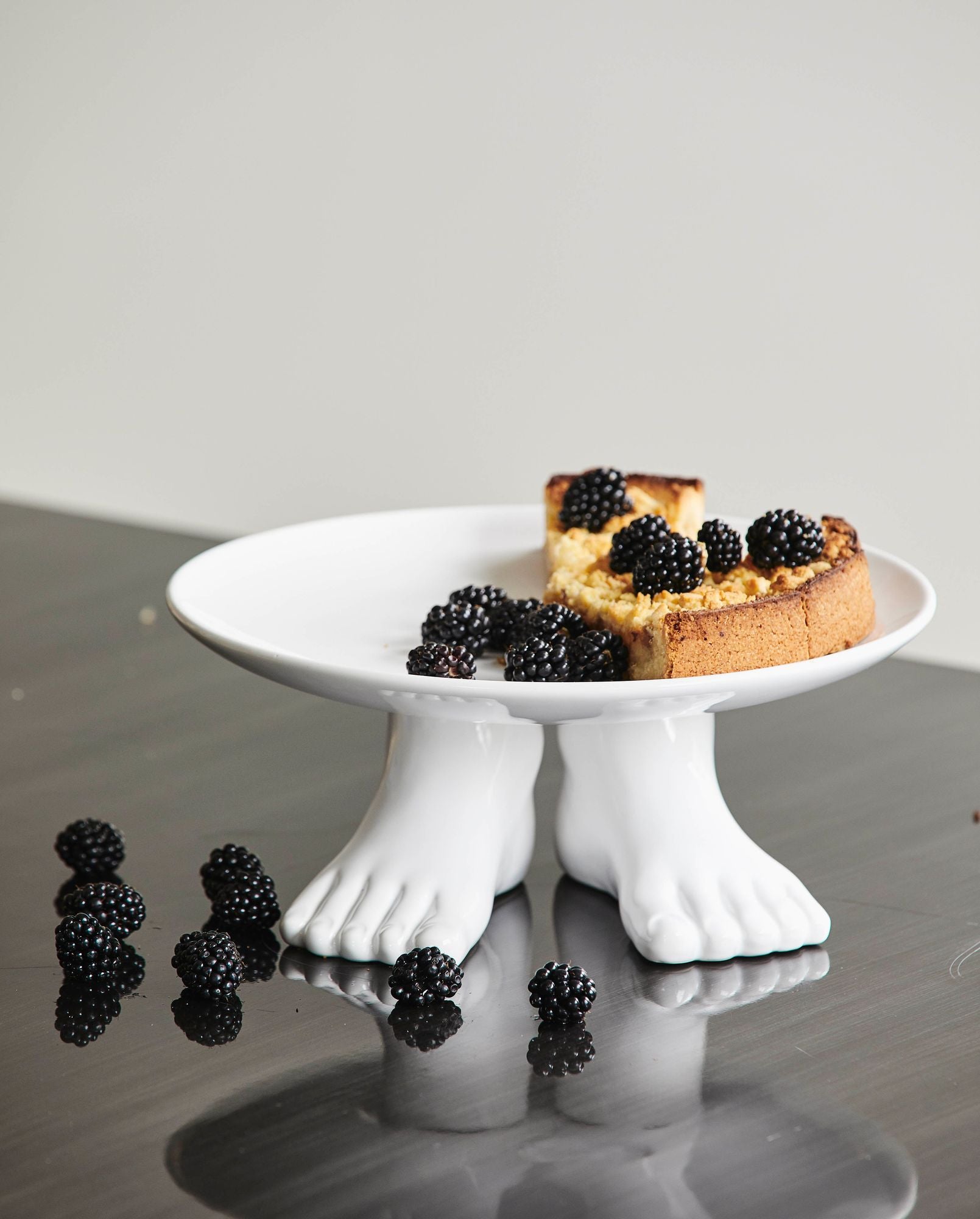 Cicely Cake Dish in Keramik - Ø29.5 cm - Weiß