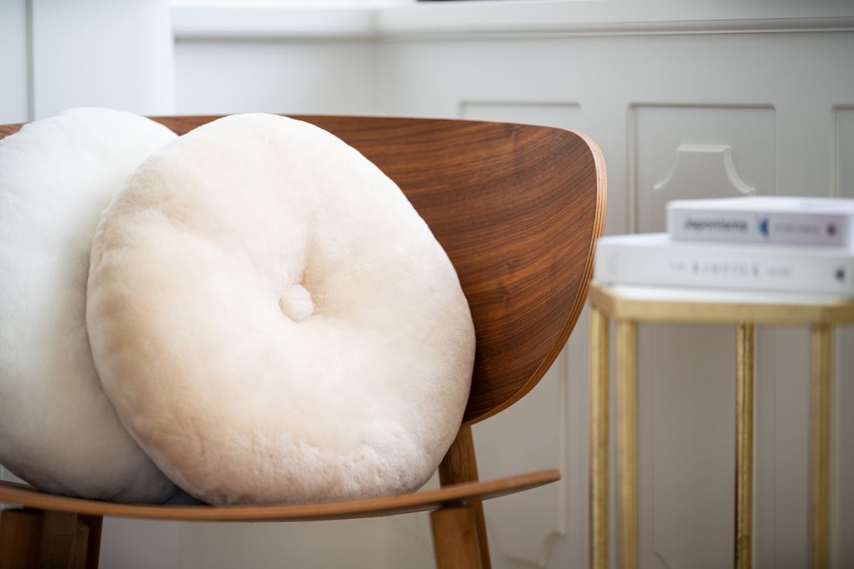 Lammfellkissen | Mokassin | Doppelseitig | Ø45 cm