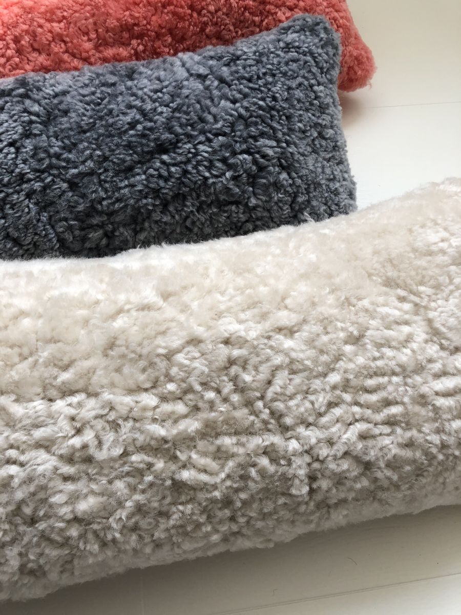 Lammfellkissen | Kurzhaarig | Neuseeland | Doppelseitig | 30x60 cm