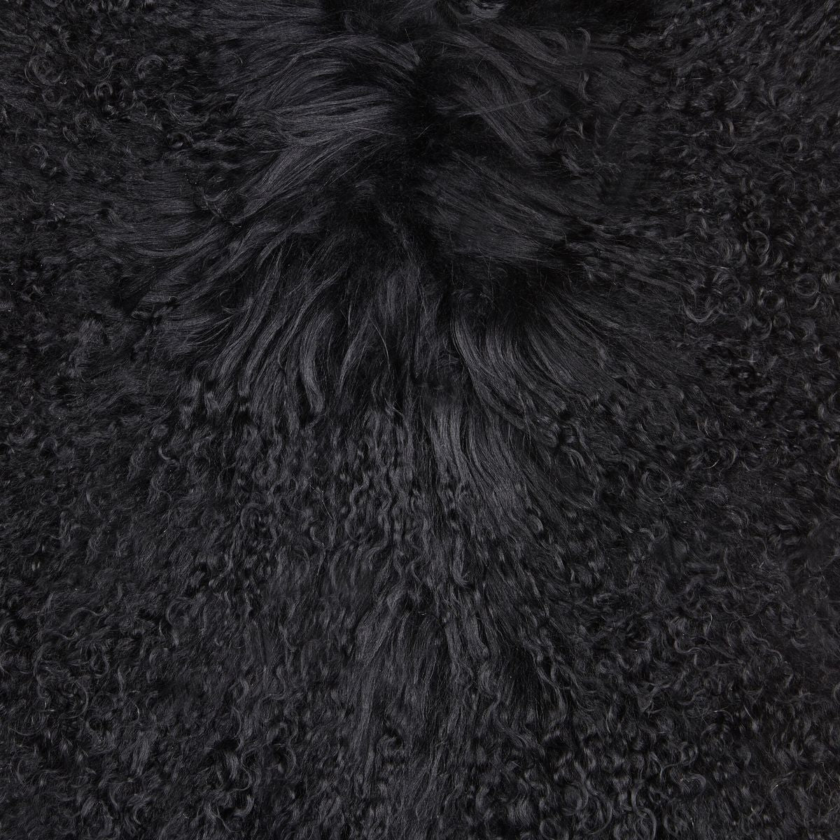 Schaukelstuhl mit tibetischem Bezug