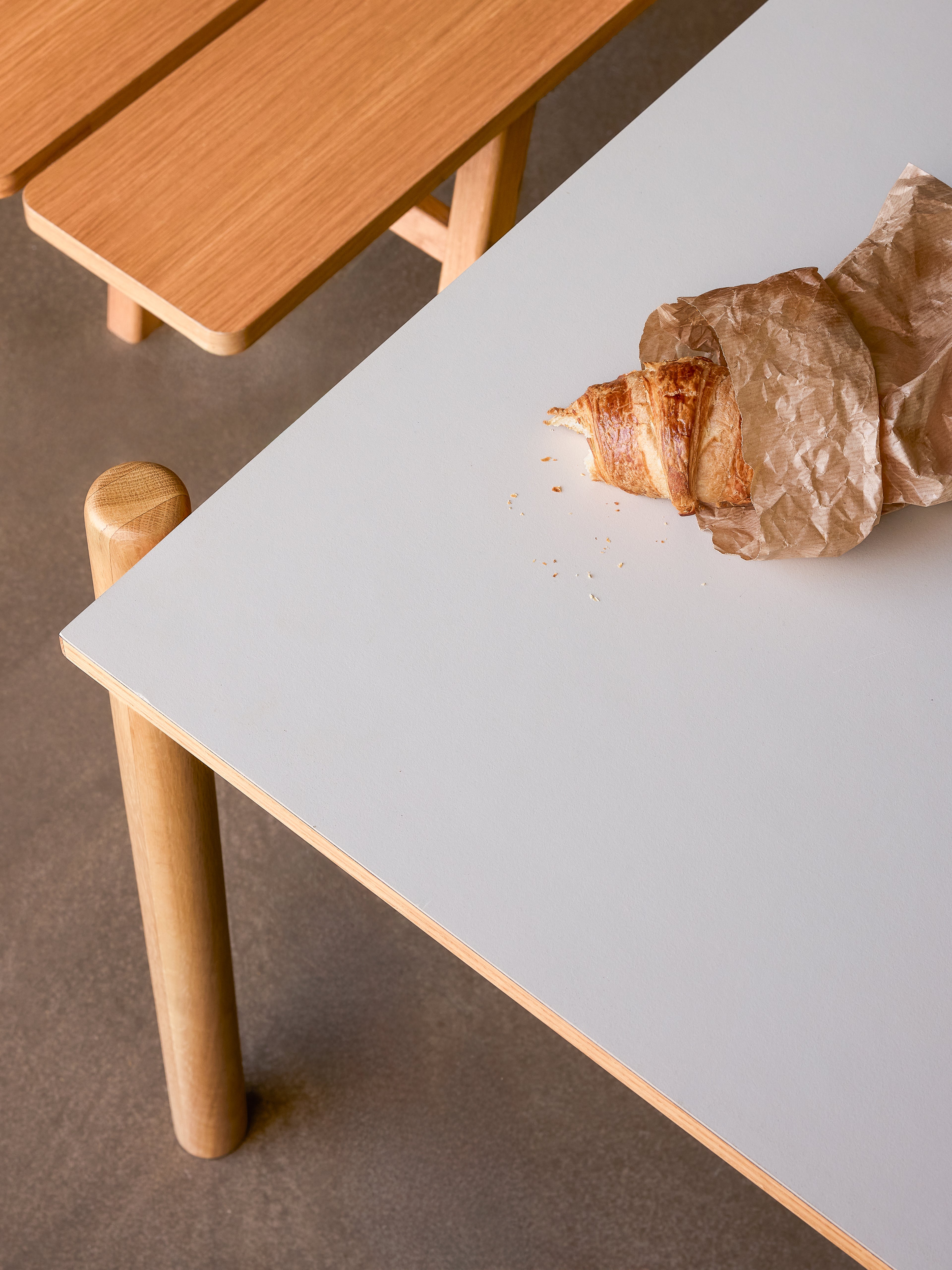 Oblique Esstisch rechteckig grau - 190x107xh75cm