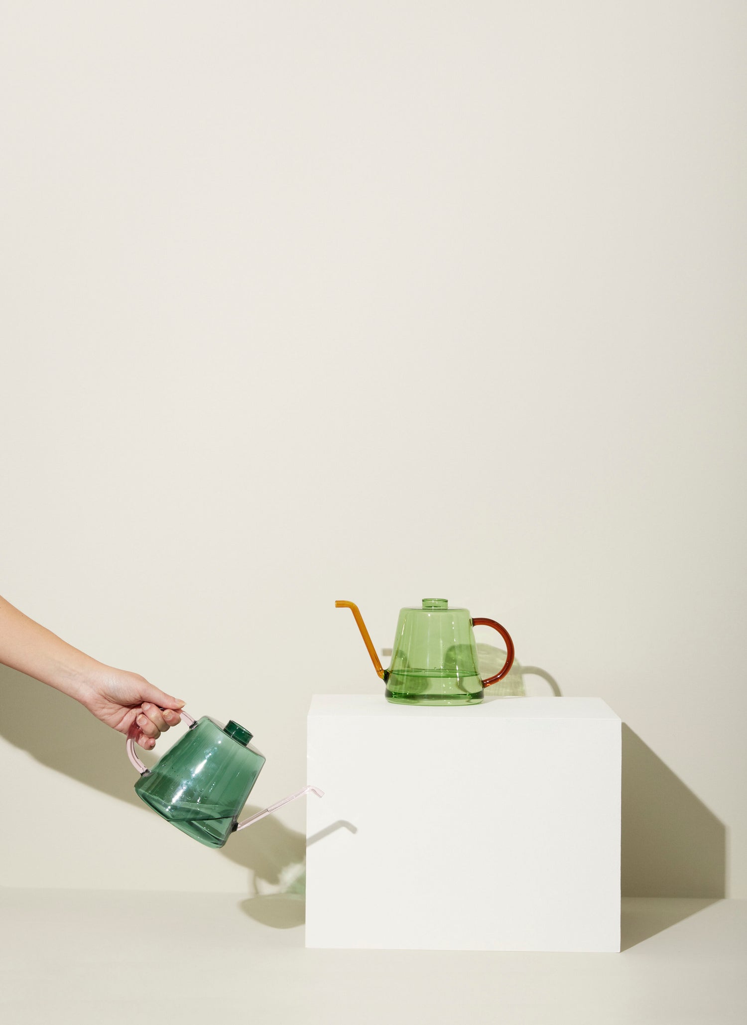 Flora Water Krug Dunkelgrün - 24x14xh14cm