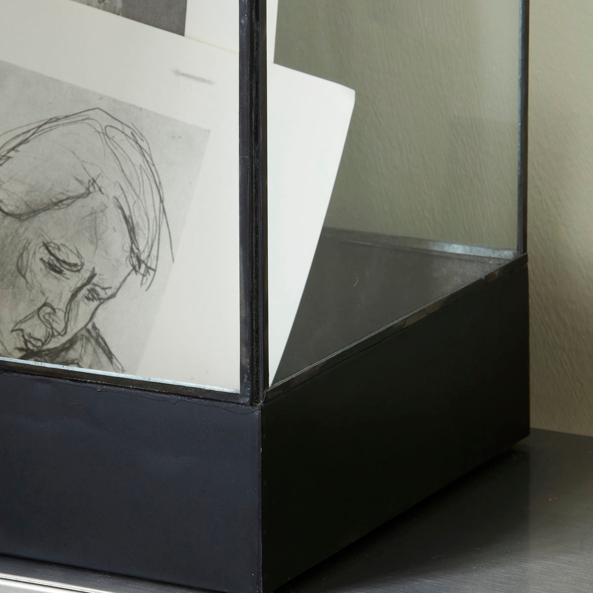 House Doctor - Displaybox, HDPlant, Schwarz antik