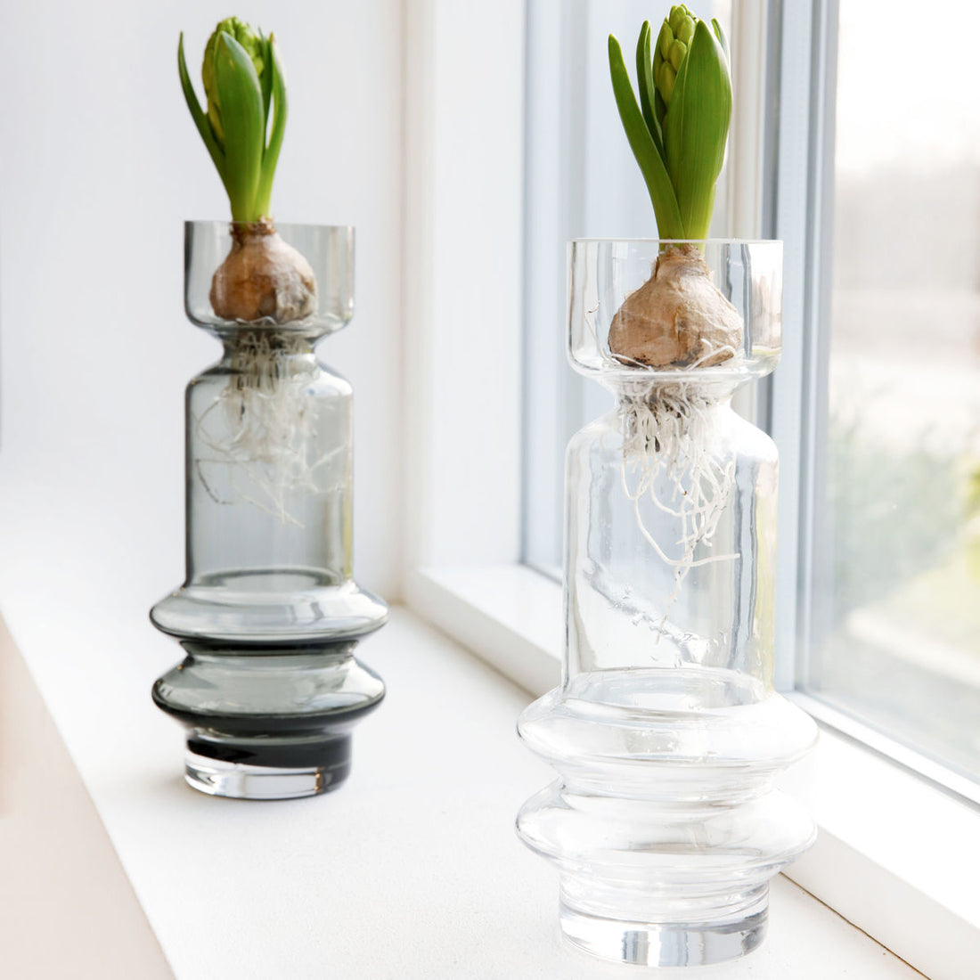 Hausarzt - Vase, Sapa, Grau - H: 25 cm, Dia: 7 cm