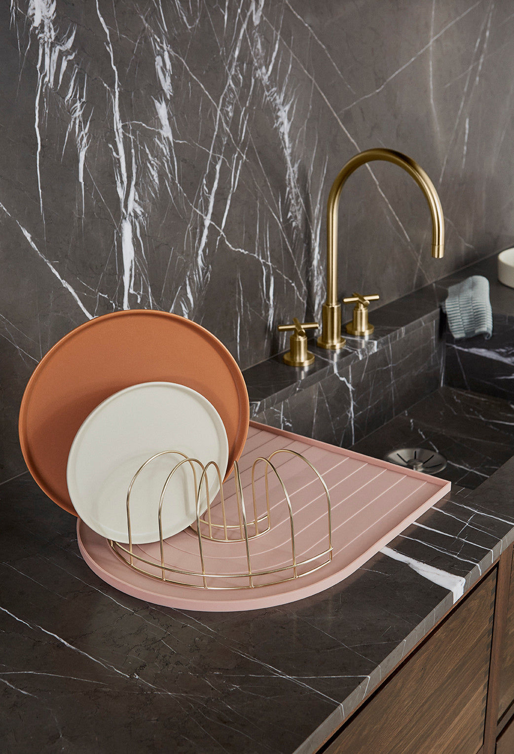 Oyoy Living Spülständer - Messing