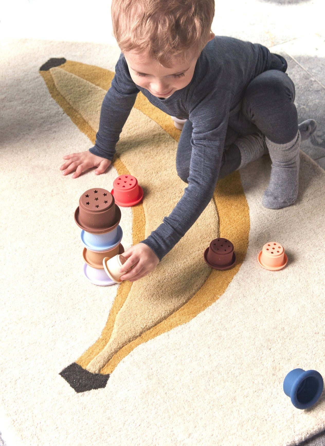 Oyoy Mini Tawa Silicon -Stapelbecher