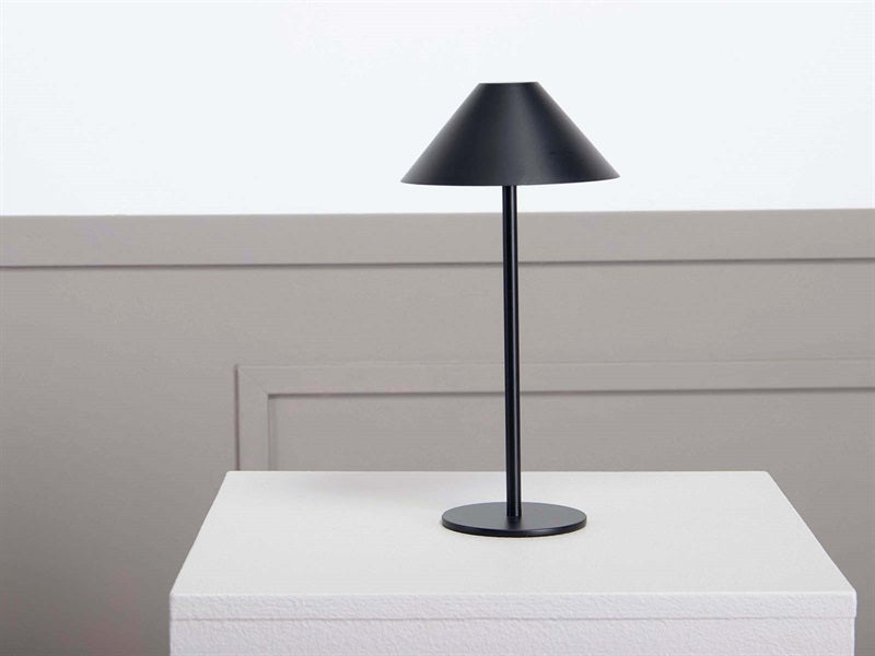 ERA -Lampe, schwarz