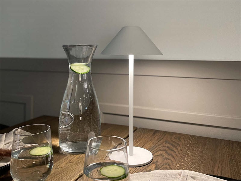 ERA -Lampe, weiß