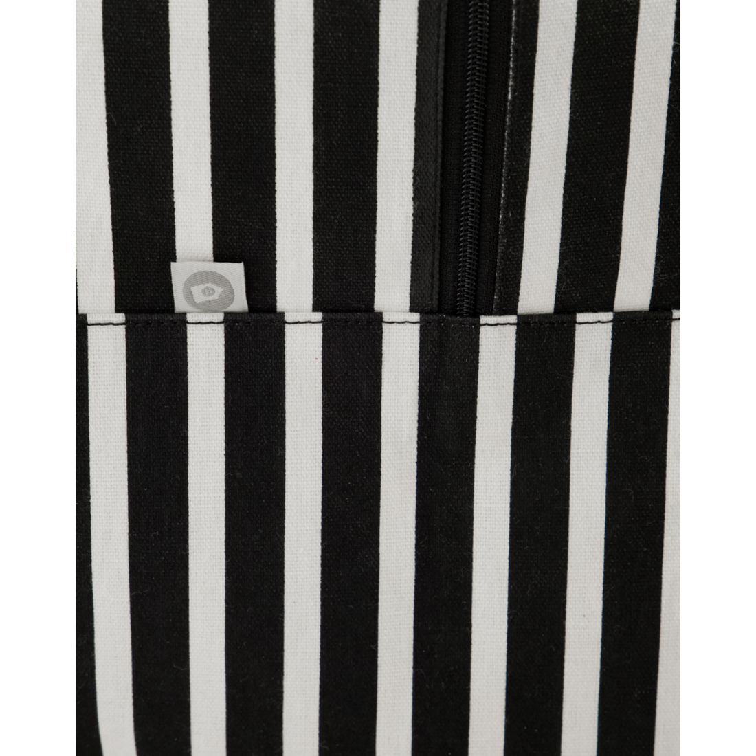 Lagerung, Hdleaf, Schwarz; Rohes Weiß