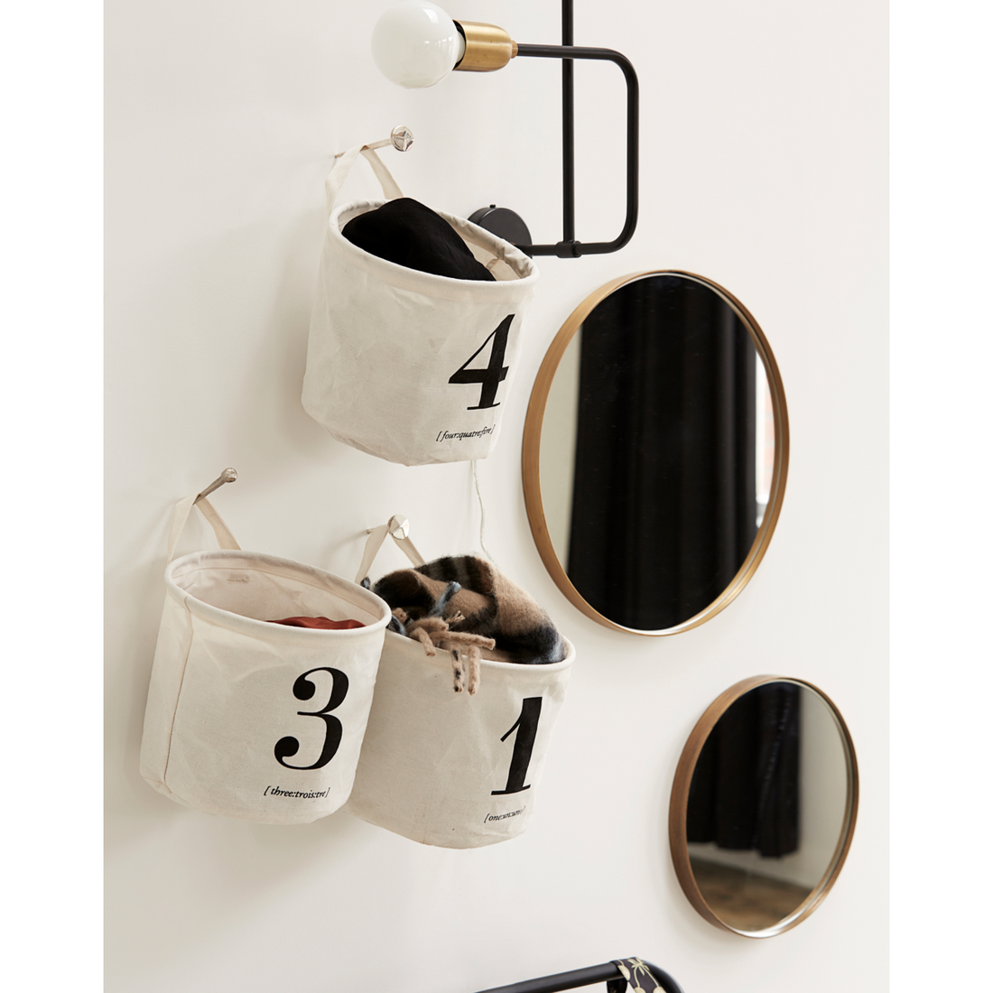 Speicher, HD1-2-3-4, Schwarz; rohes Weiß