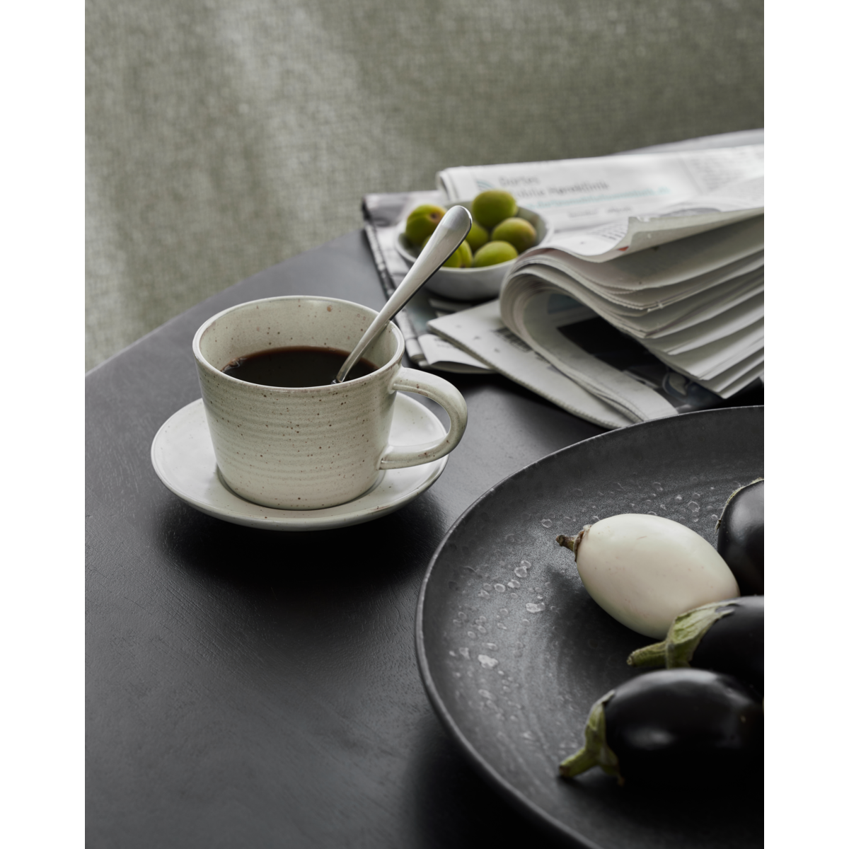 Tasse mit Untertasse, Hdpion, grau; Weiß