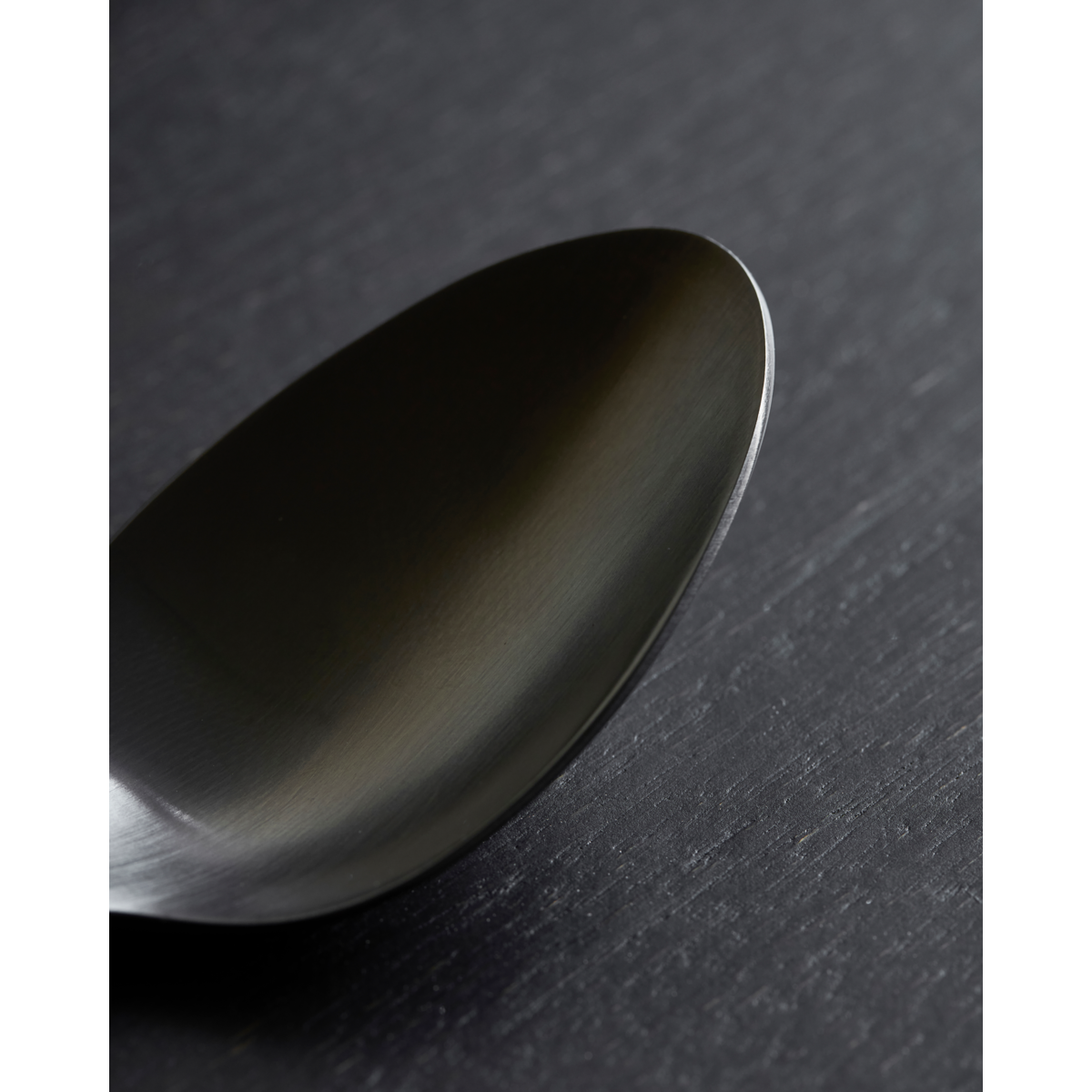 Passieren, hdlery, Gunmetal