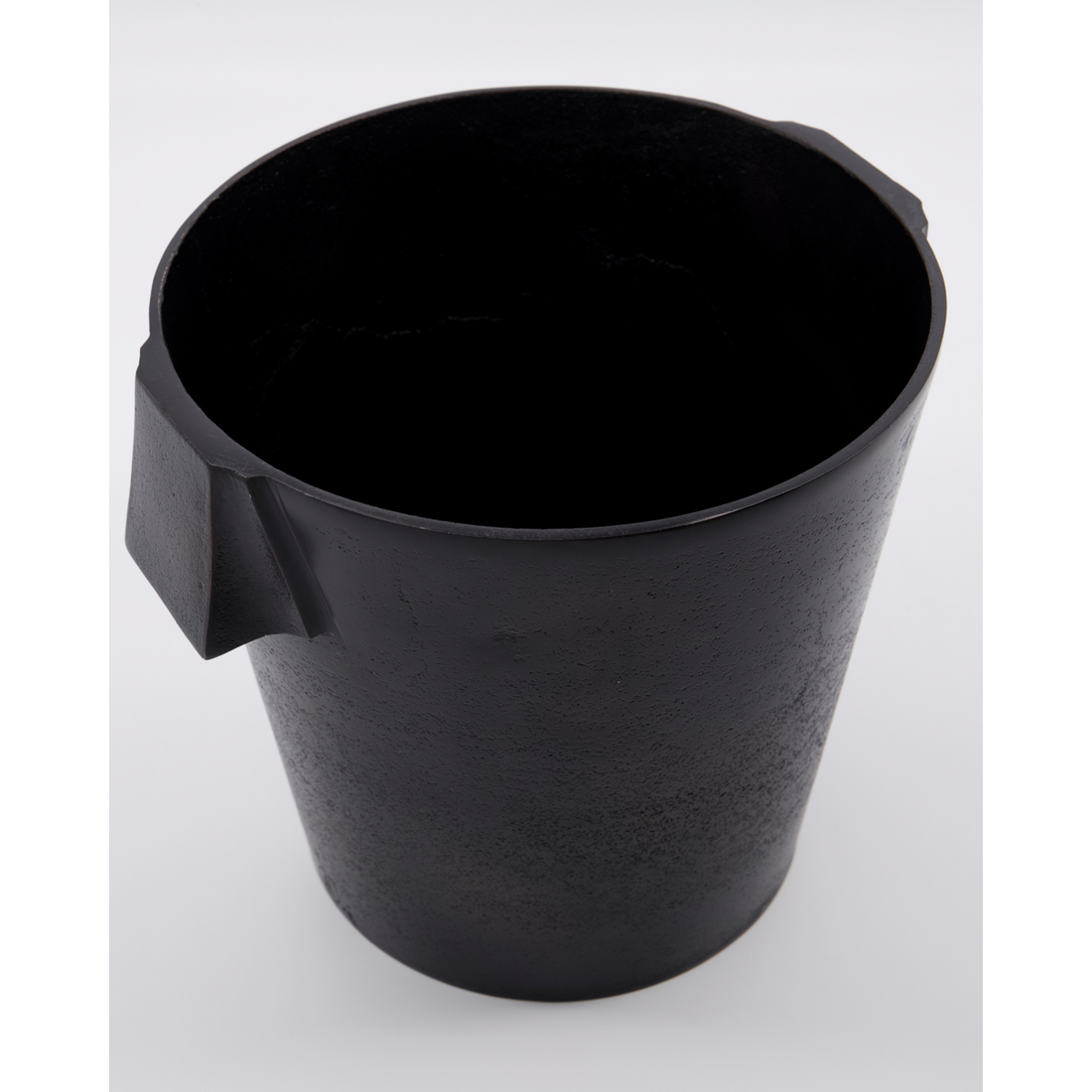 Weinkühler, Hdbuck, gebräunter Messing