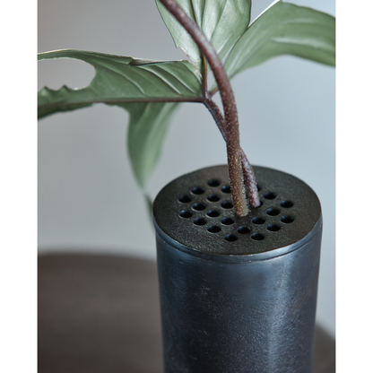 Vase, Hdflow, gebräunter Messing
