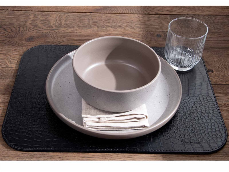 Überdachte Arbeit // Schwarzschlauchmuster pu - hart