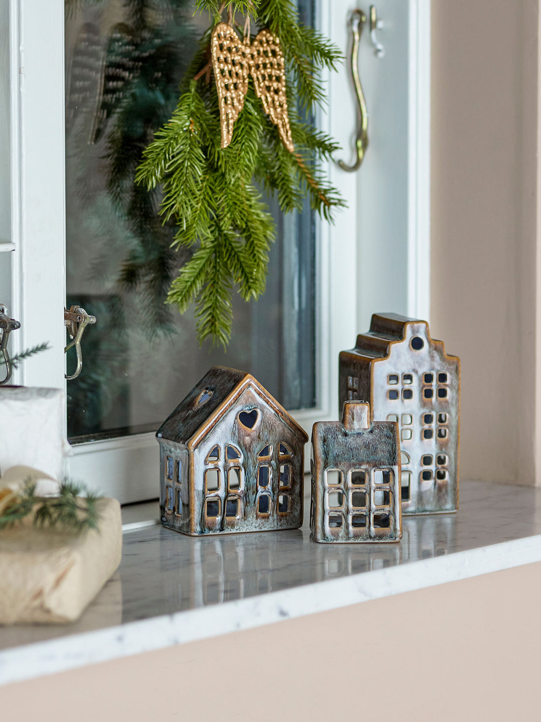 Bloomingville Kalia Lighthouse Bühne, Brown, Steinzeug