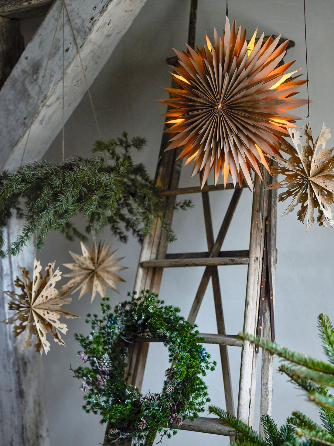 Bloomingville Zedernkranz, grüne, künstliche Blumen