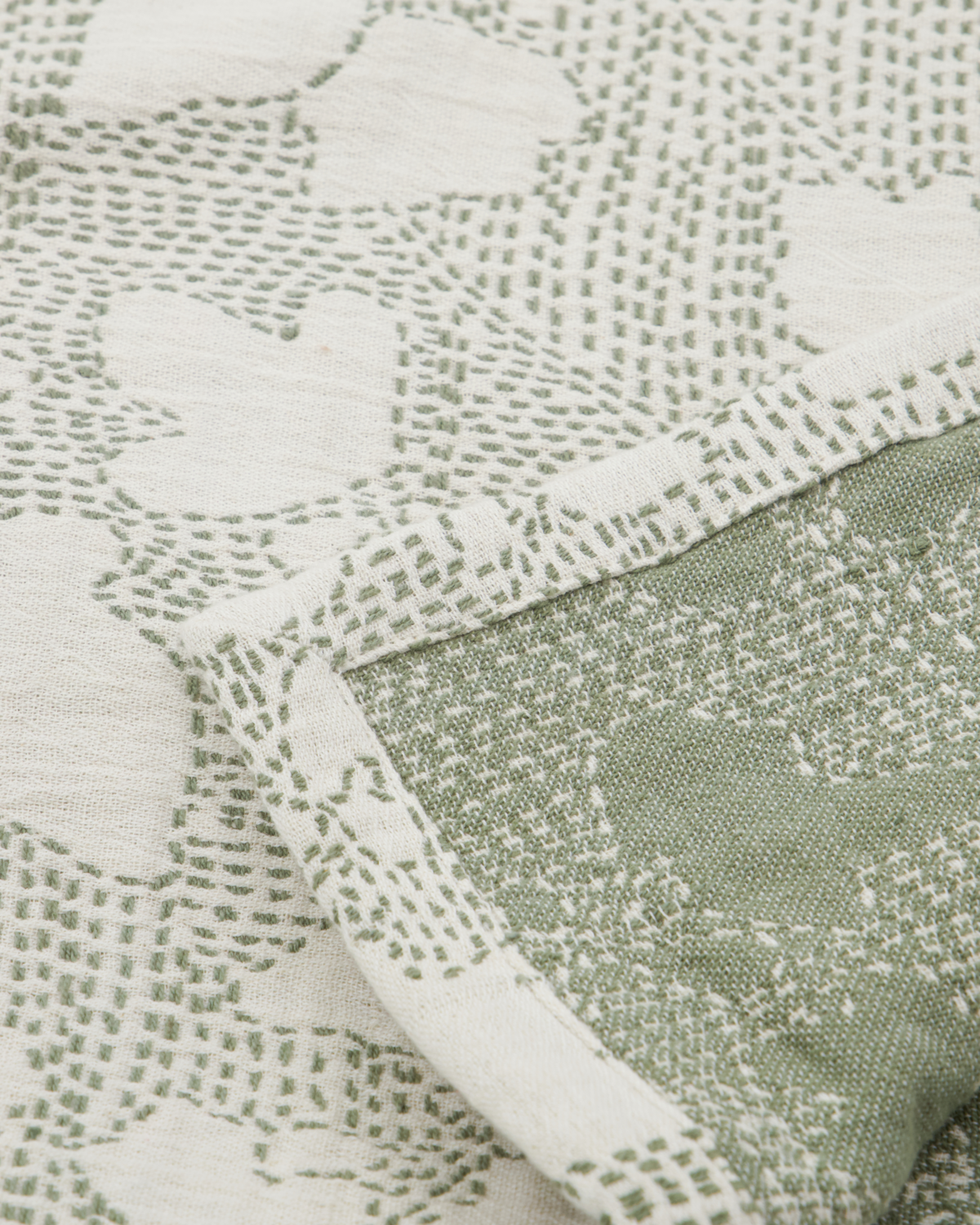 Tagesdecke, HDMori, gebrochenes Weiß; Khakifarben