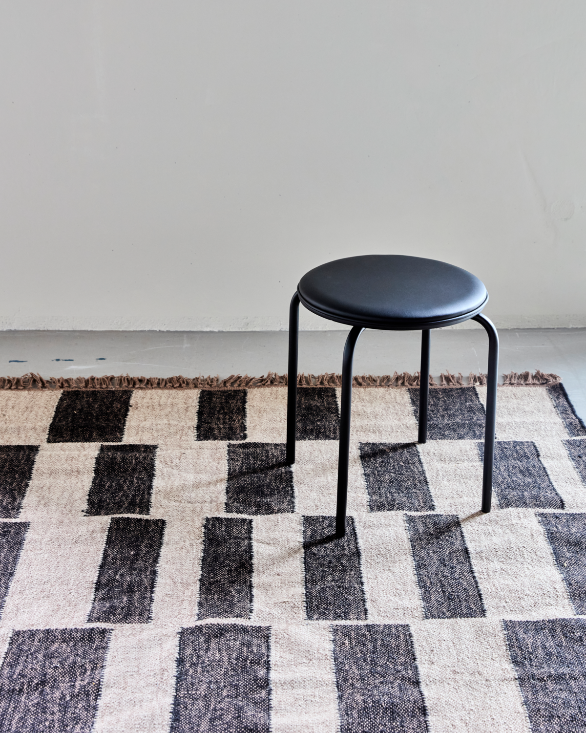 Hocker, HDPova, Schwarz