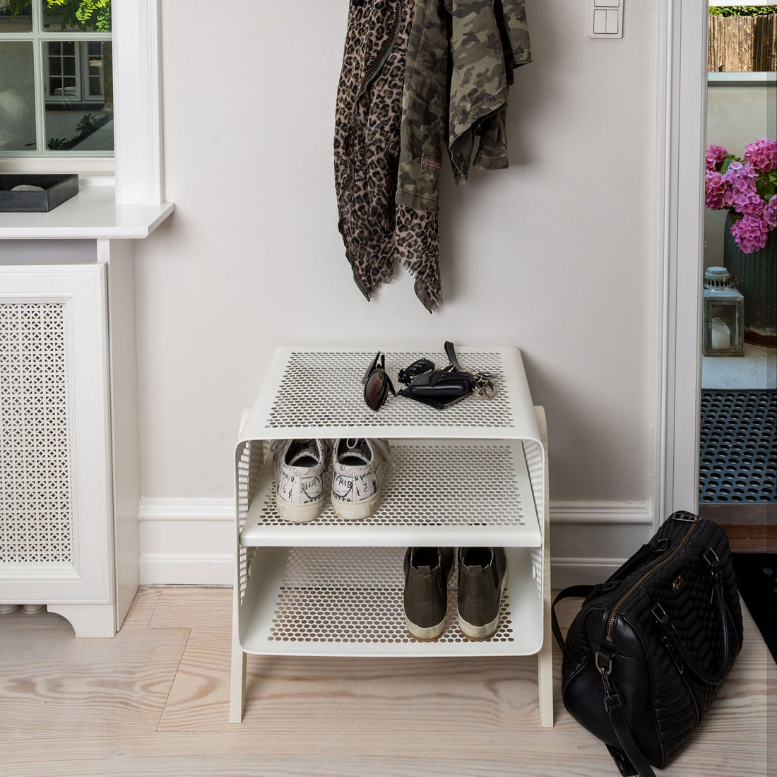 TICA RACK, FLOOR - SMALL/WHITE - Tica Copenhagen - DesignGaragen.dk