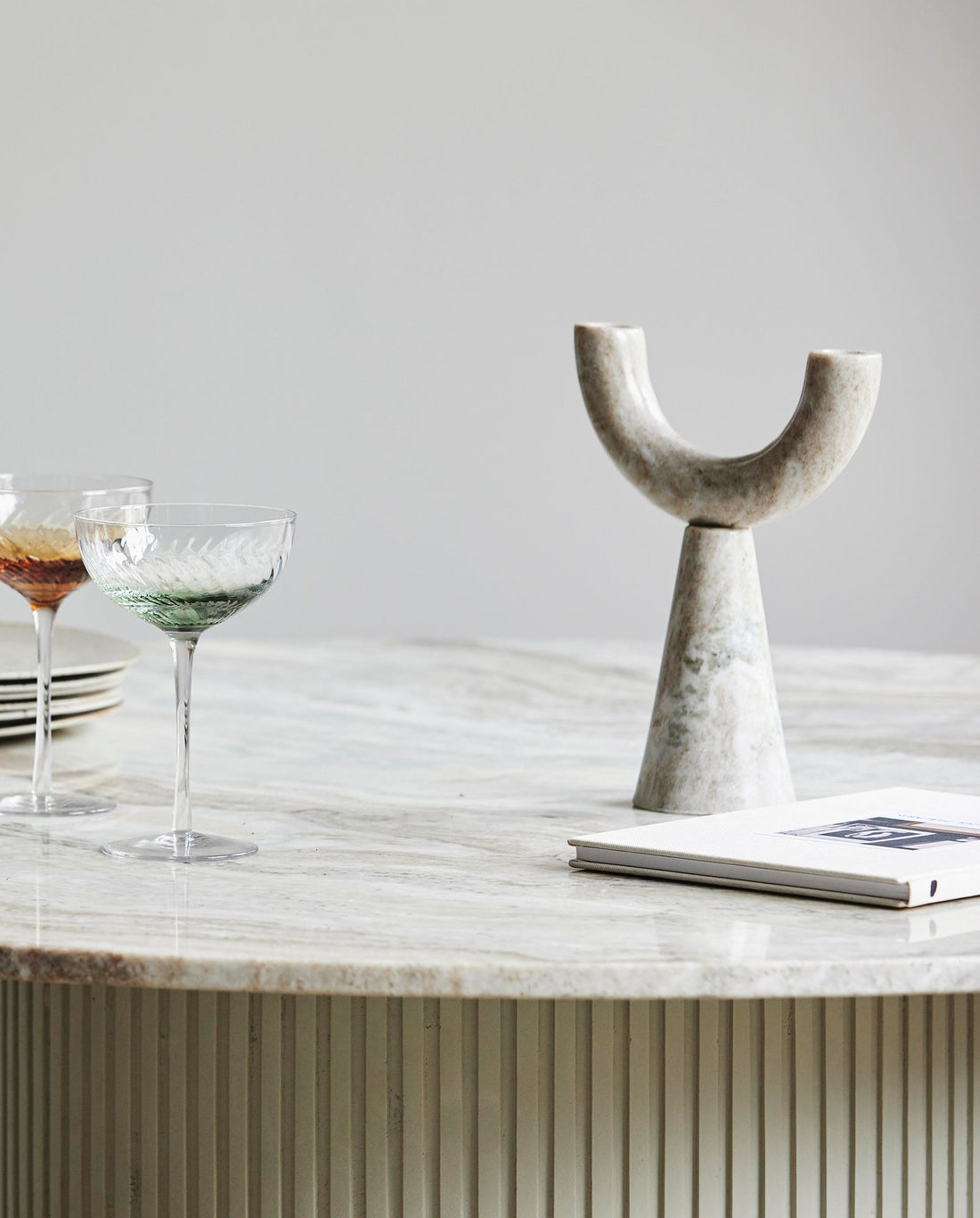 RIF Candlestick in Marmor - H26,5 cm - hellbraun