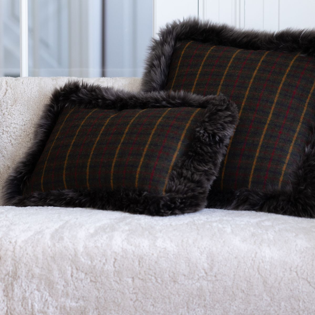 Karierte Sammlung | Wollkissen | Langhaarig | Doppelseitig | 34x52cm