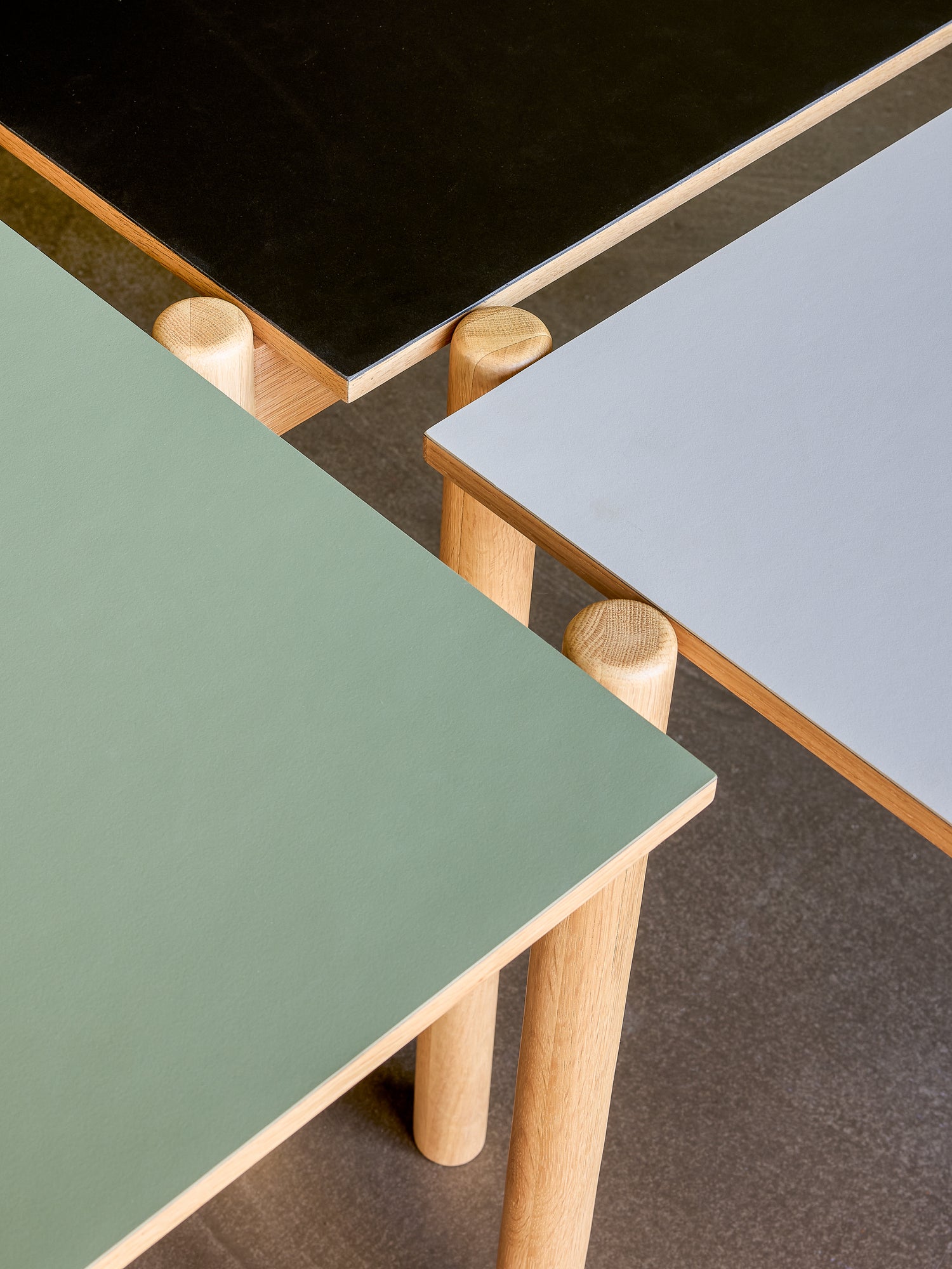 Oblique Esstisch rechteckig grau - 190x107xh75cm