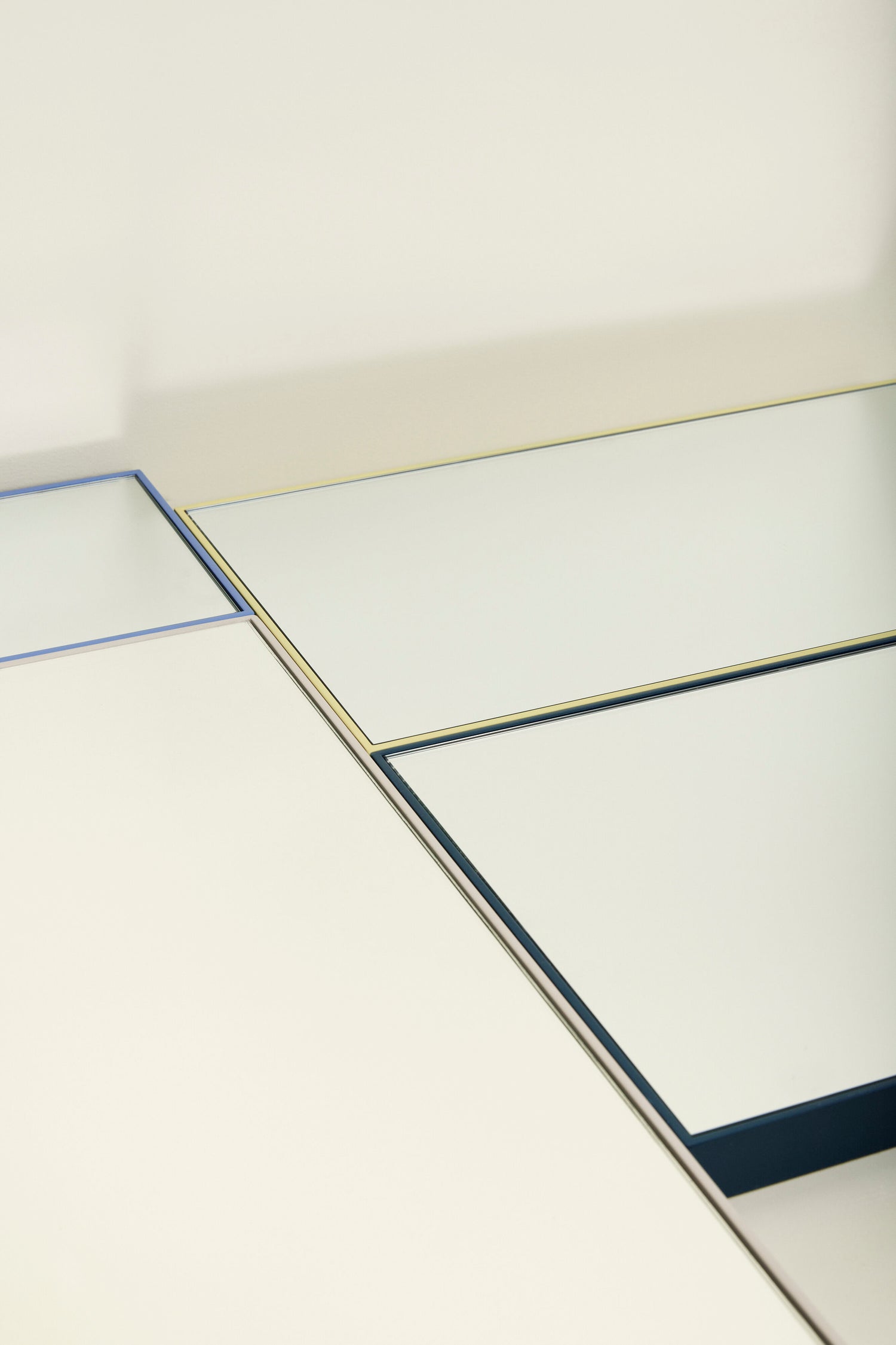 Shine Mirror x -Large Grey - 50x4xh120cm