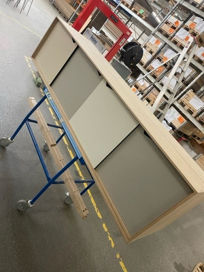 Ausstellungsmodell - Andersen Möbel - S1 Sideboard - L200XD50xH68 cm - Eiche/Seife mit mehrfarbigen Türen