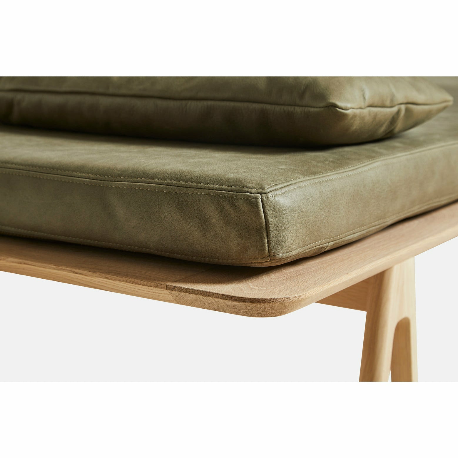 WOUD - Level daybed - Moss green/black 190x76,50x41 cm - WOUD - DesignGaragen.dk