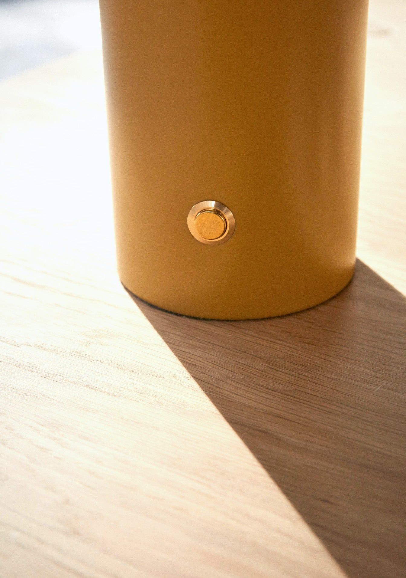 Oyoy Living Hatto Tischlampe (EU)