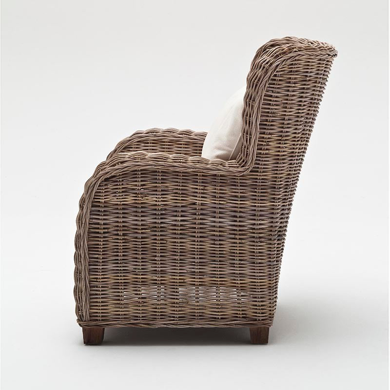 Wickerworks Queen Hand -Braten -Sessel im natürlichen Rattan mit Kissen
