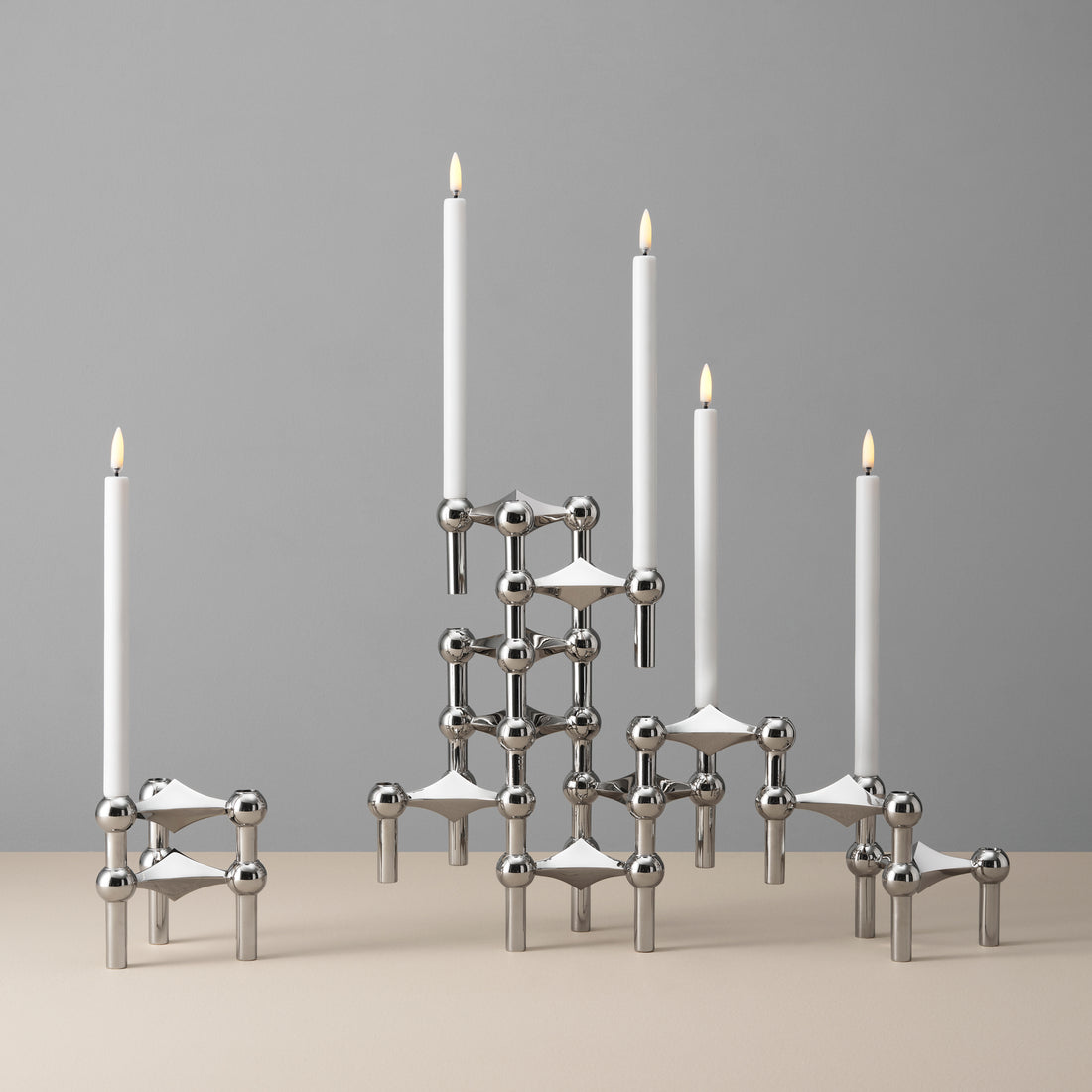 STOFF STOFF LED kertelys af Uyuni Lighting, hvid - DesignGaragen.dk.