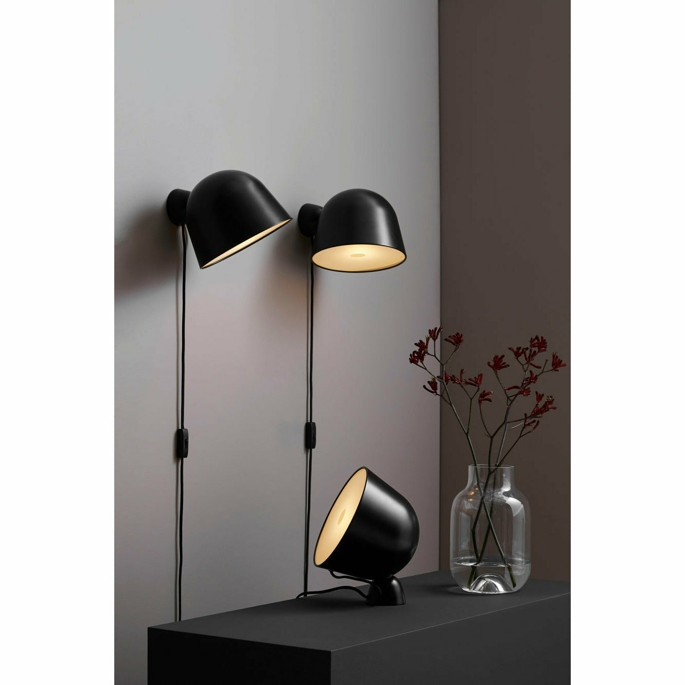 WOUD - Kuppi wall lamp 2.0 - Black - WOUD - DesignGaragen.dk
