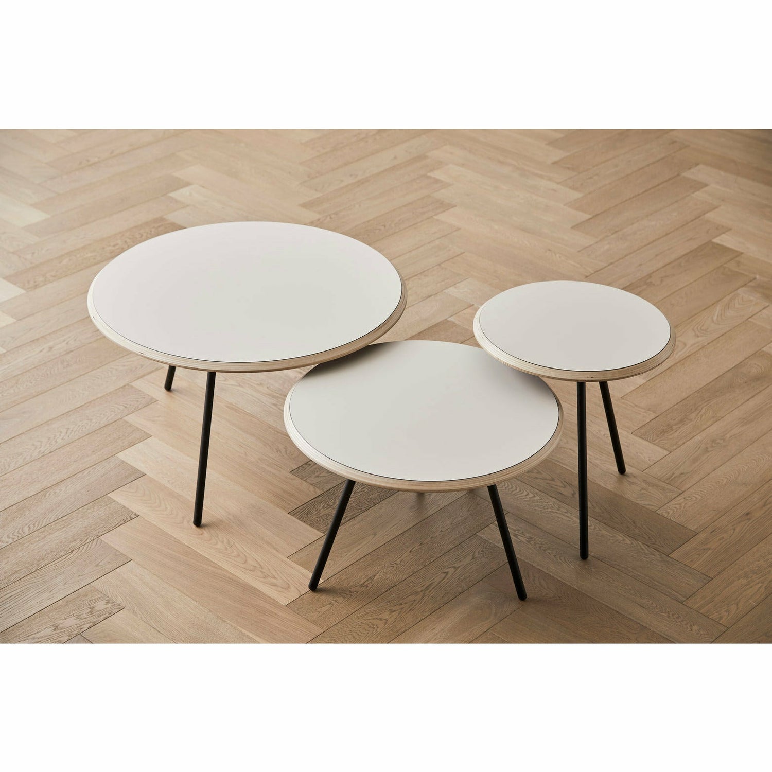 Woud - Egound Side Table - warmes Grau (Ø45xh49)