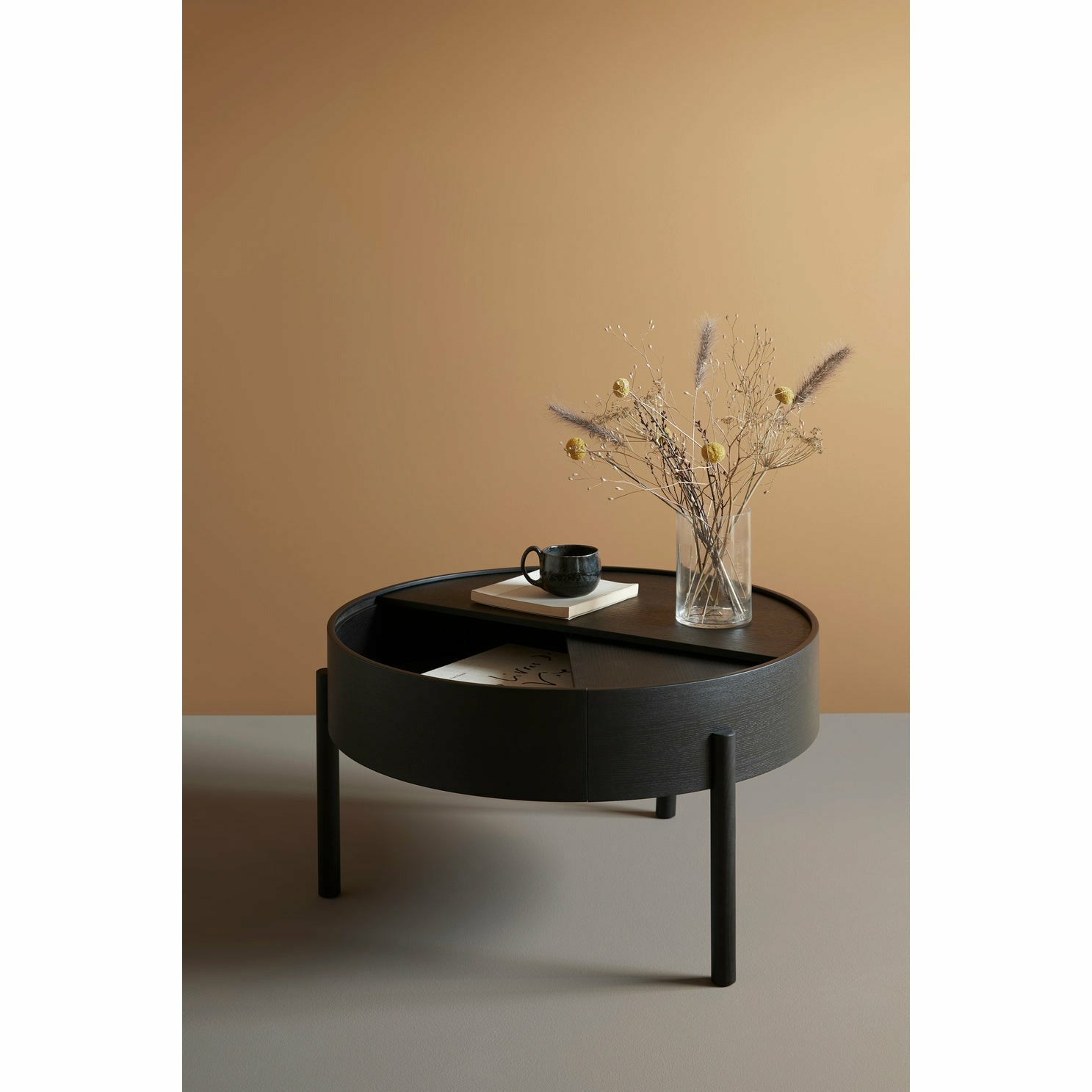 WOUD - Arc coffee table (66 cm) - Black - WOUD - DesignGaragen.dk